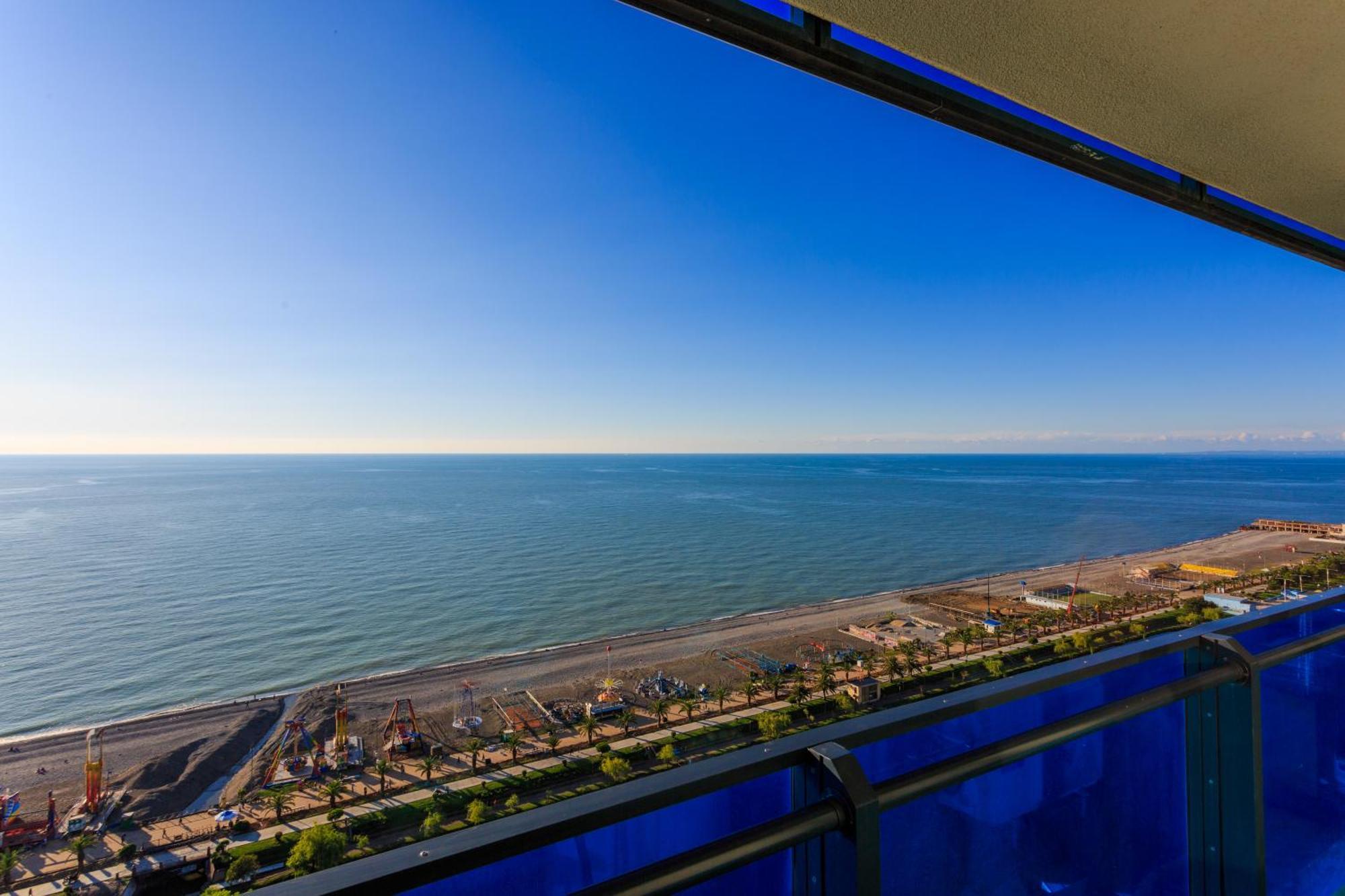 Appartamento Seaside Batumi Esterno foto
