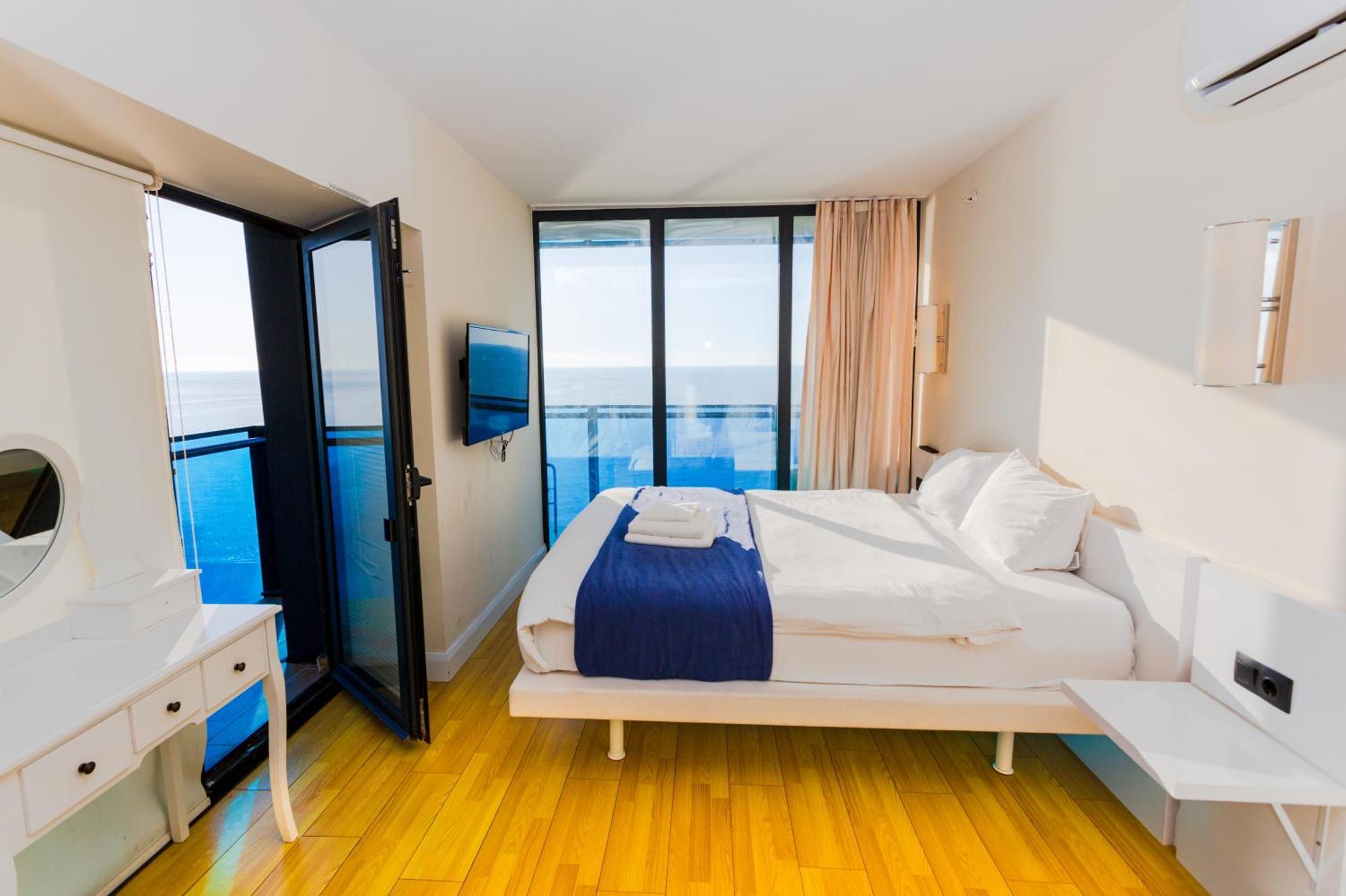 Appartamento Seaside Batumi Esterno foto